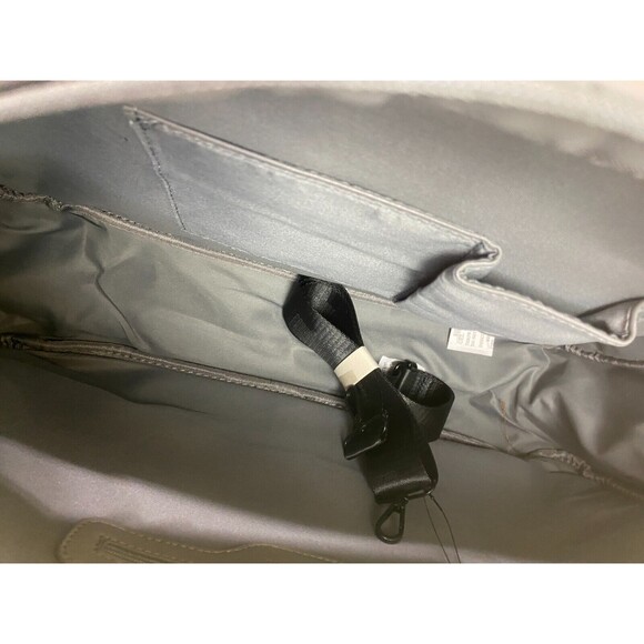 Gilda Paris Quilted Weekender Bag GRAY $229 Gray New With Tags Men or Women - Picture 9 of 12